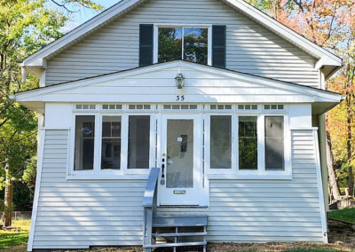 35 Thames Ave, Bedford, OH 44146