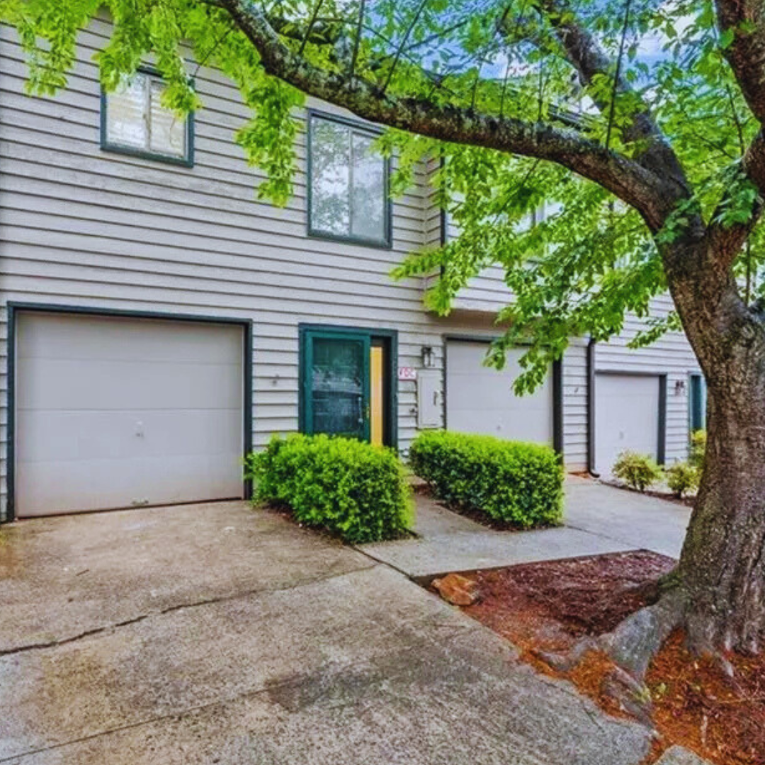 Location: 509 Gardenia Ln, Marietta, GA 30068